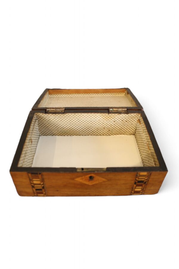 Walnut Marquetry Box - Image 4